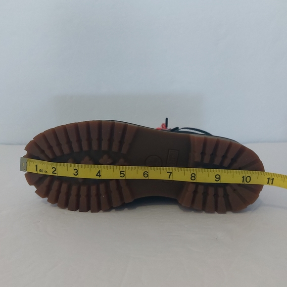 Timberland Chicago Bulls NBA x Mitchell & Ness Premium 6" boot (Youth Size 5.5) - Picture 14 of 16